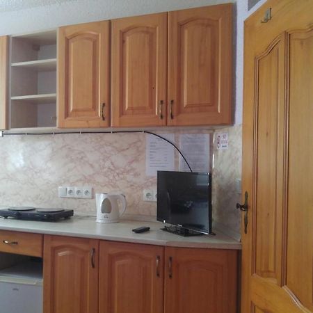 Penzion Apartmany Becov Bečov nad Teplou Buitenkant foto