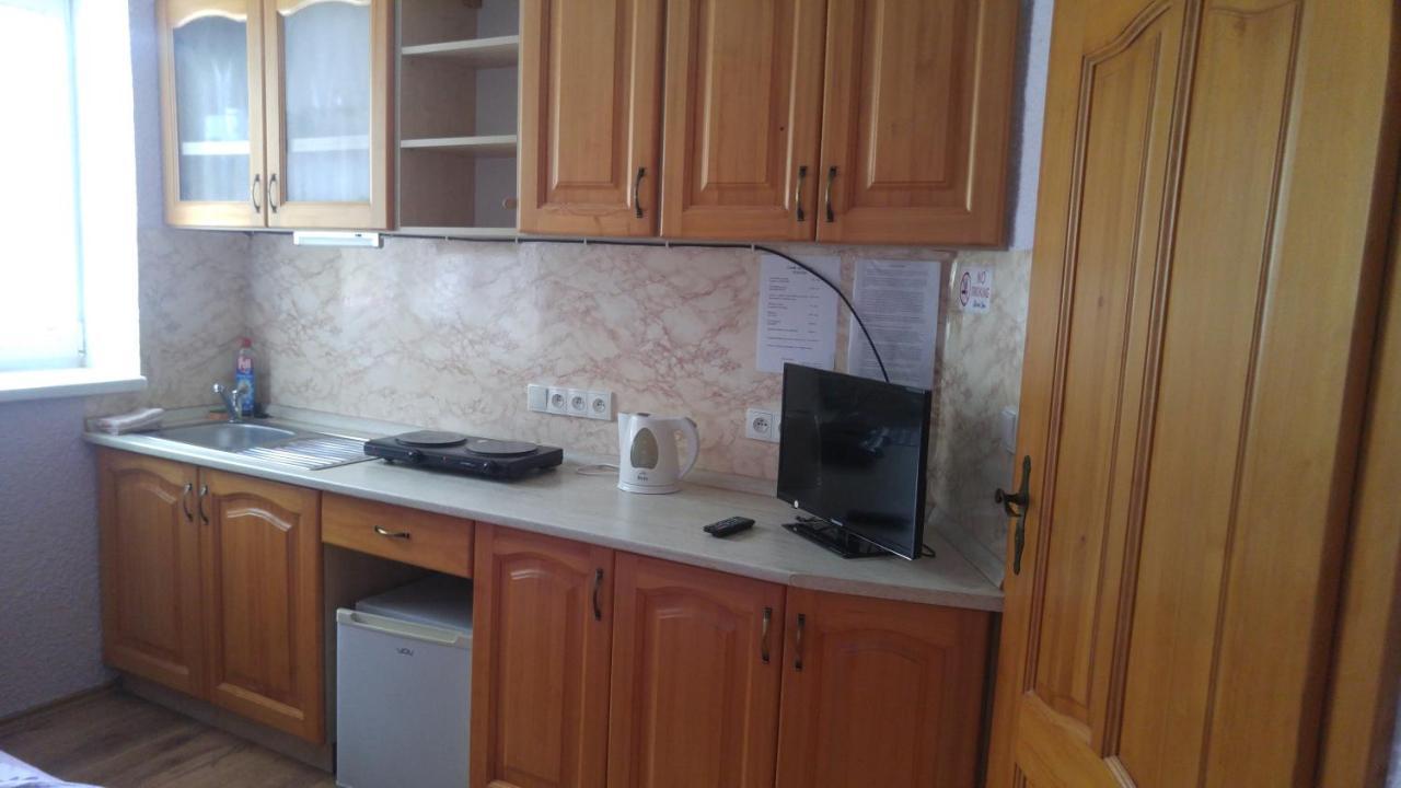 Penzion Apartmany Becov Bečov nad Teplou Buitenkant foto
