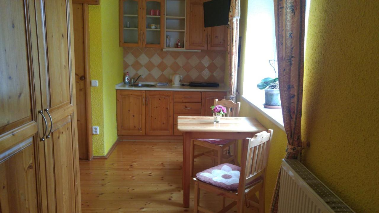 Penzion Apartmany Becov Bečov nad Teplou Buitenkant foto