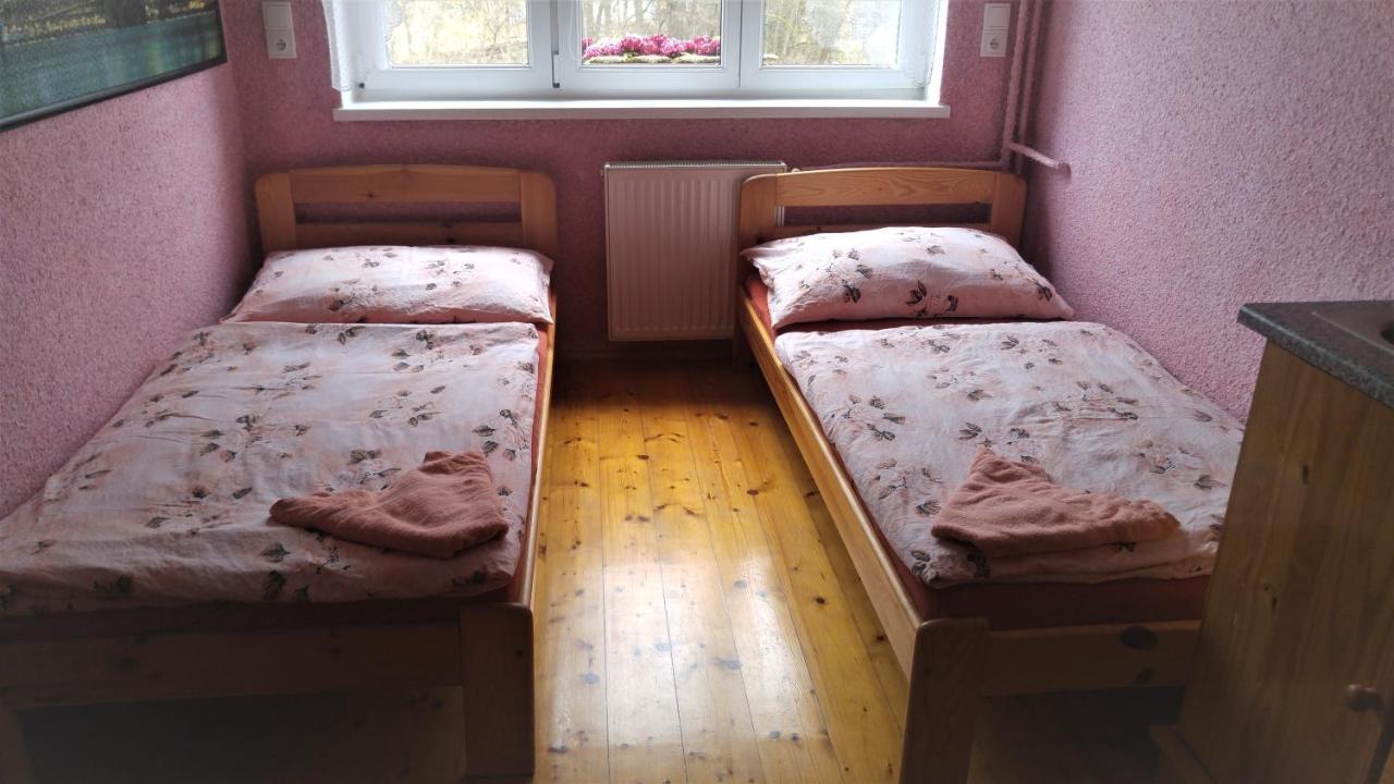 Penzion Apartmany Becov Bečov nad Teplou Buitenkant foto