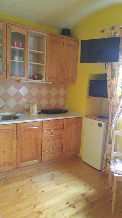 Penzion Apartmany Becov Bečov nad Teplou Buitenkant foto