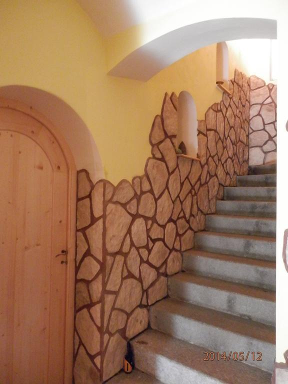 Penzion Apartmany Becov Bečov nad Teplou Buitenkant foto
